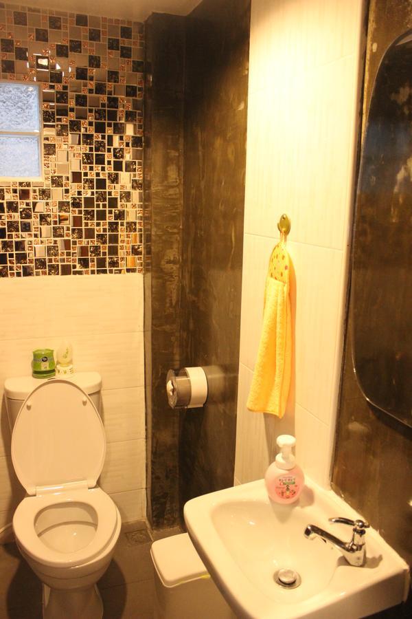 Rak Khun Hostel Chiang Mai Ngoại thất bức ảnh