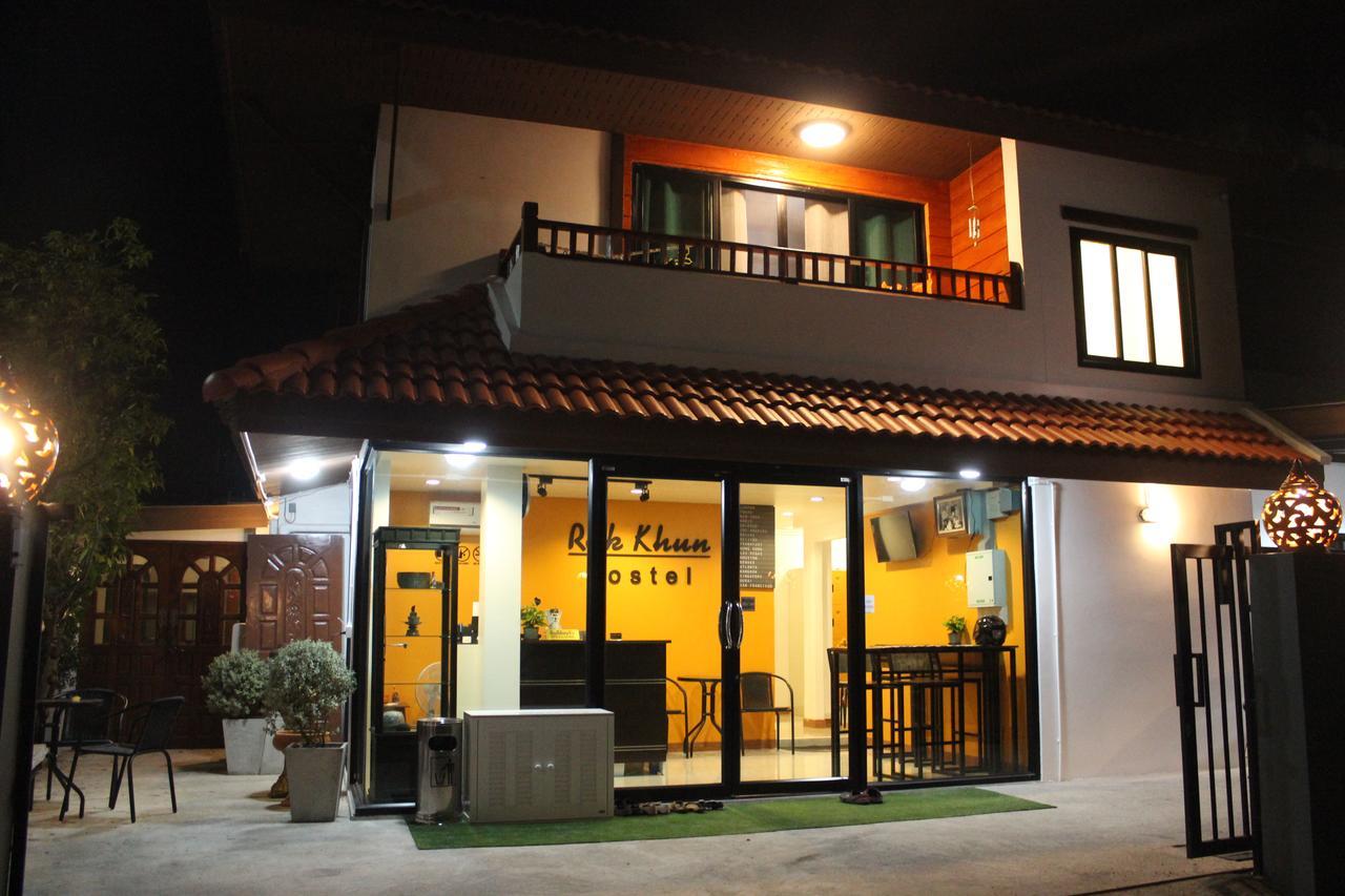 Rak Khun Hostel Chiang Mai Ngoại thất bức ảnh