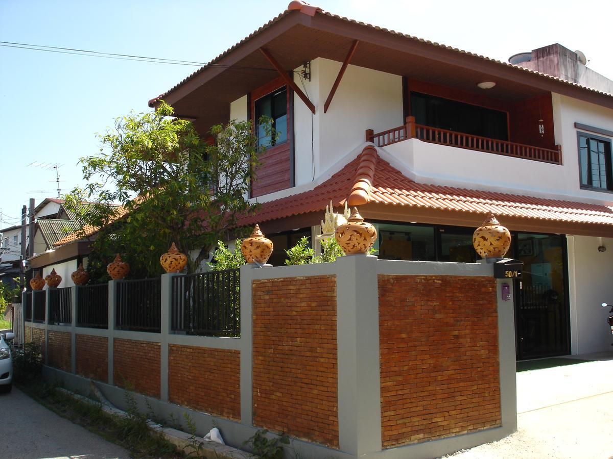 Rak Khun Hostel Chiang Mai Ngoại thất bức ảnh